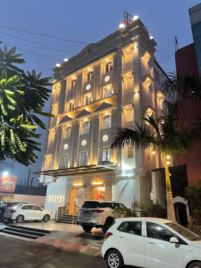 Hotel Sarvin Lucknow Bagian luar foto